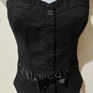 Oboe size small Black strapless top